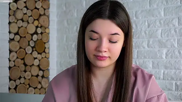 lowoncoming - LowOncoming's free webcam - UK Sex Cams