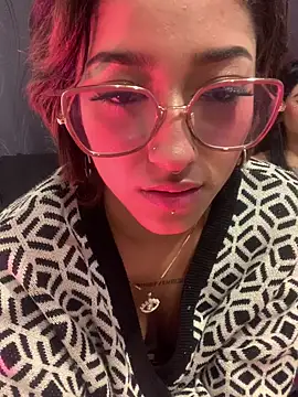 LilithMonette webcam