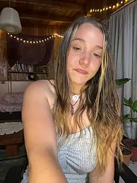 Webcam Model (sashapulse)  is live.Free join now!