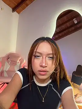 alison_ivanova (F young) - Riding and squatting on the torso