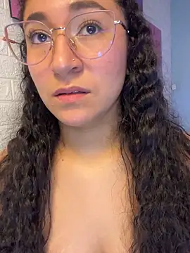 Webcam Model (Dany_Moon_)  is live.Free join now!