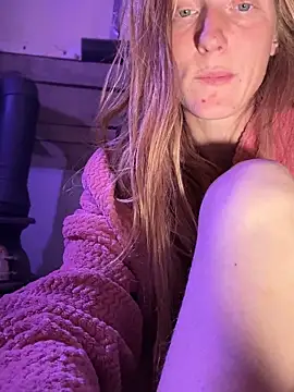 goldenflamegoddess - GoldenFlameGoddess's free webcam - UK Sex Cams