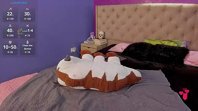 LittleCheerry webcam