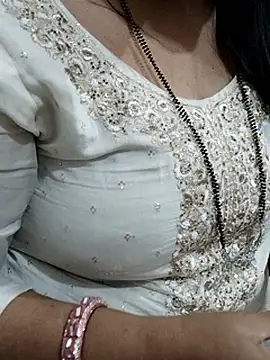 cutee_bhabhi