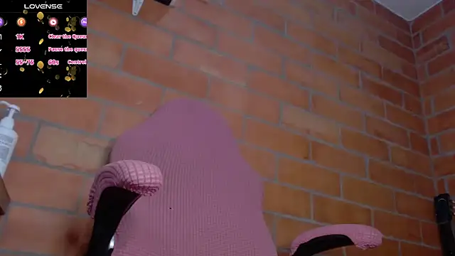 CinnamonCookiez webcam