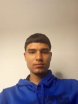 blanco-vrgn - BLANCO-VRGN's free webcam - UK Sex Cams