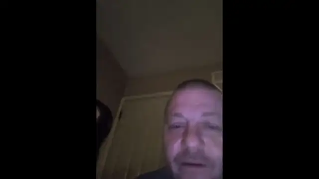 intoyou1689 - Intoyou1689's free webcam