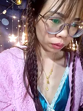 __Mai-love19__ webcam