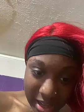 HennessyBaby21 webcam