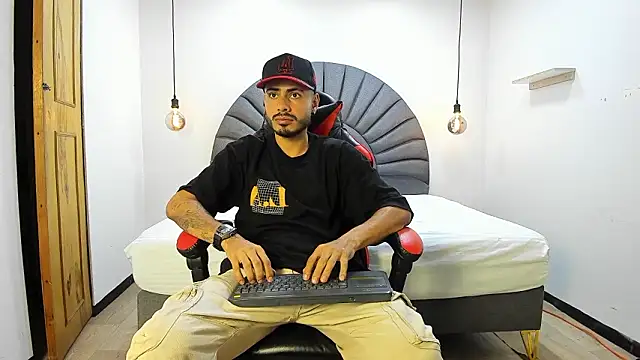 MatthewCullen webcam