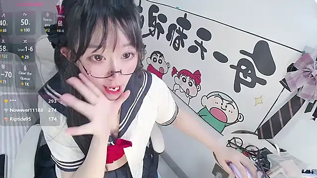 angela-amy (F young) - 不要走开，下一个没我乖      脱掉裙子露短裤