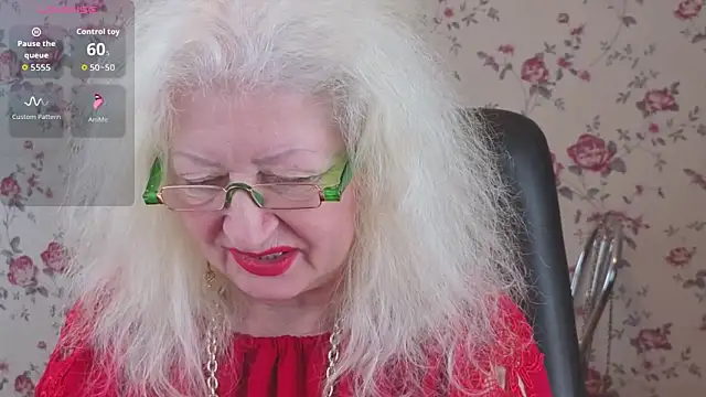 Maya_Mayflower webcam