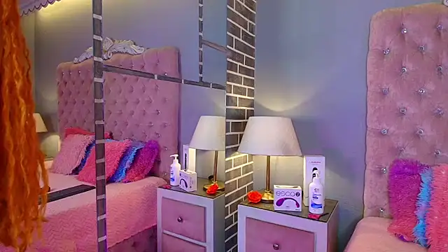 adelainebest - AdelaineBest's free webcam - UK Sex Cams