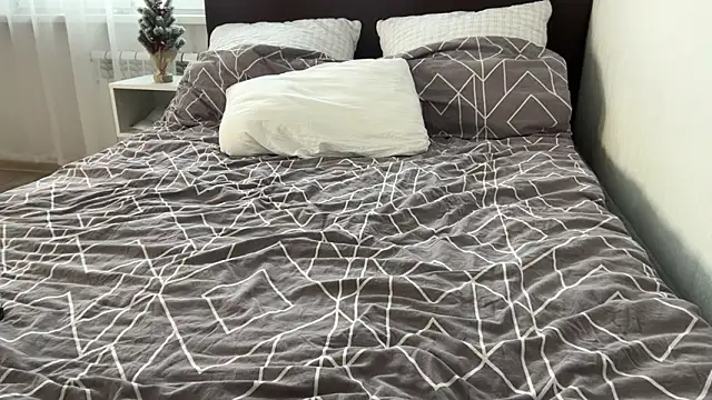 yourlittlesunrise_ - Yourlittlesunrise_'s free webcam - UK Sex Cams