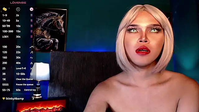 Queen_Rhiana_69 webcam