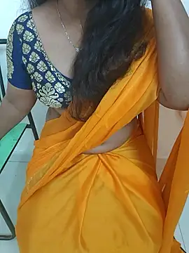 Nikitha_telugu
