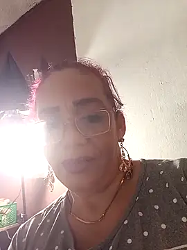 PervertedMature webcam