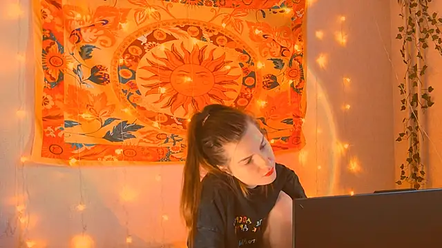 alicecuntach - AliceCUNTach's free webcam - UK Sex Cams