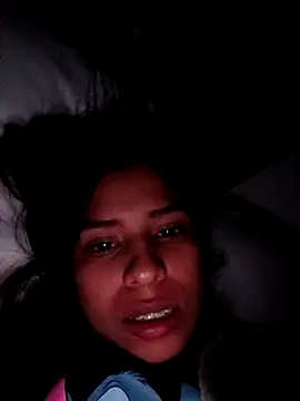 tifany_lechosa111 (F teen) - naked at the window