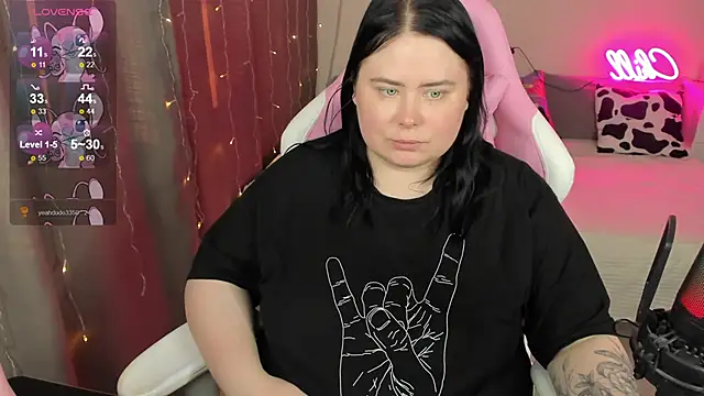 Akemi_BBW webcam