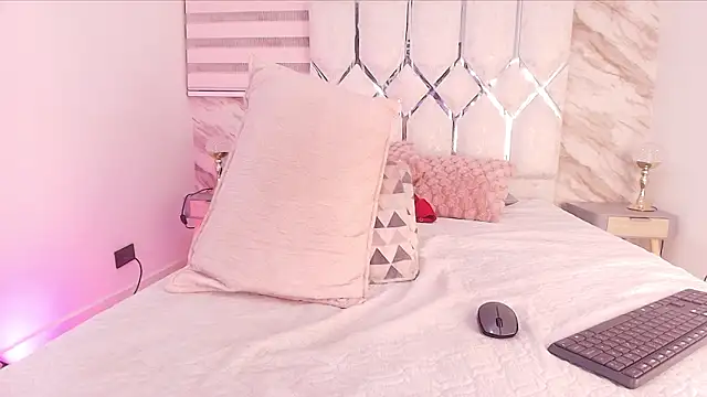 cataleya_ebony_ - Cataleya_ebony_'s free webcam