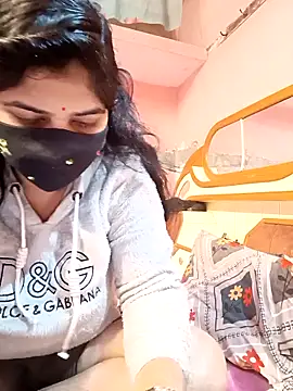 Webcam Model (Soni_299)  is live.Free join now!