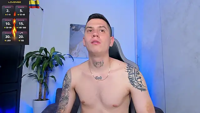 yeiko_romero_ (M young) - MASSIVE CUM ON MY CHEST AND FACE:wanker: