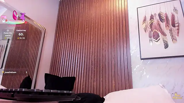 Maitee_Milleer webcam