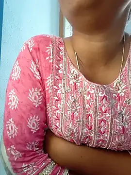 Cute_Snehaa webcam