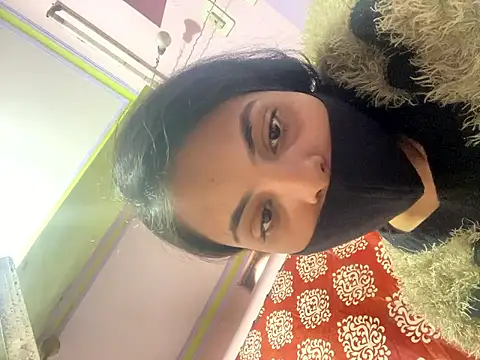 Sandhya_77 webcam