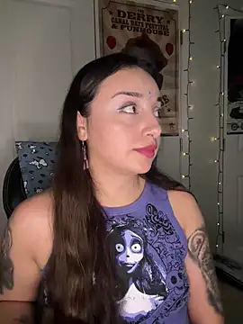 CharmingMaddie webcam