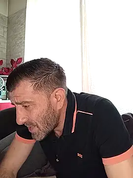 alexdaniel89 (Ask my age) - Neked 5 min