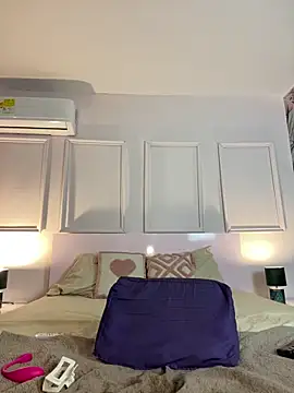 Aprillbrunette webcam