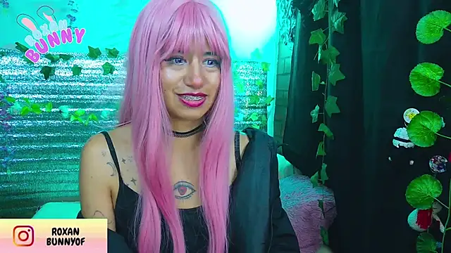 Roxanbunny1 webcam