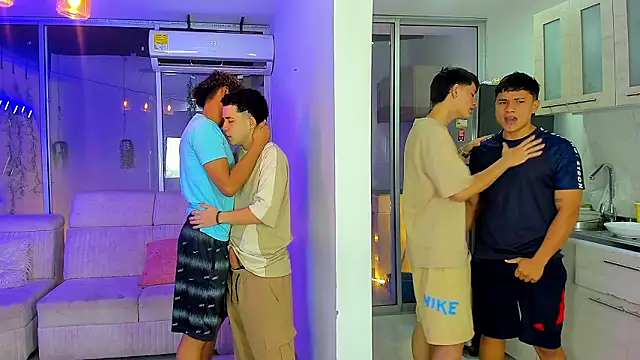 Houseofwarrios webcam