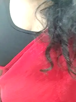 Webcam Model (Miss_sruthi)  is live.Free join now!