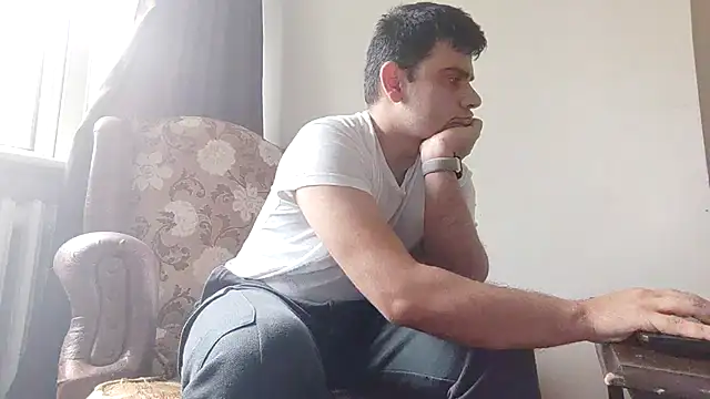 TurkishNudistMan webcam