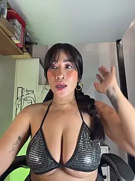 AsianMilfSheryl