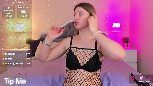 katymeaw - Katymeaw's free webcam - UK Sex Cams