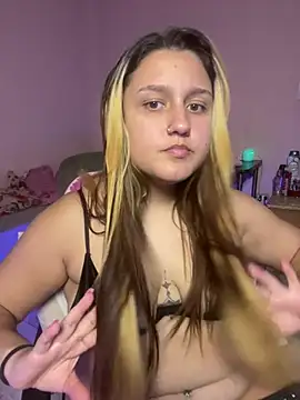 saray_gomez22 webcam