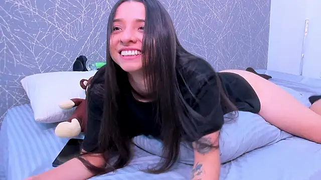 viictoriiasaenz - ViictoriiaSaenz's free webcam - UK Sex Cams