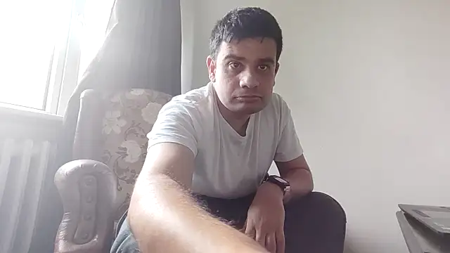 TurkishNudistMan webcam