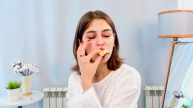 HaIinaDifabio webcam