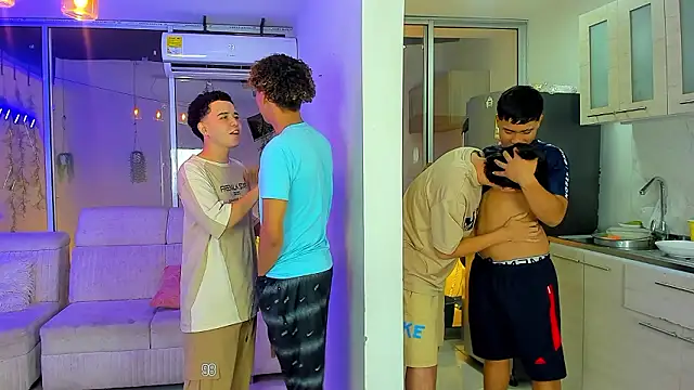 Houseofwarrios webcam