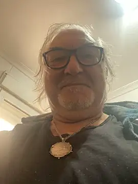 EroticVenetian webcam