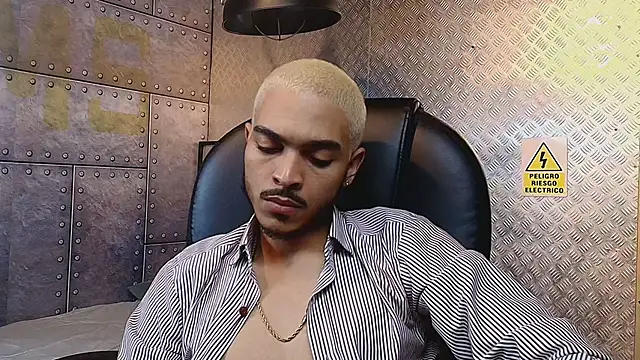 marcusrain_ (M young) - MAKE ME EXPLODING BABE !! 💦🥵