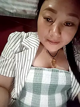 sinhlinh2020 - Sinhlinh2020's free webcam - UK Sex Cams