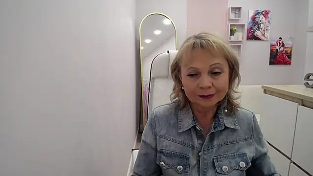 Milla_Cutie18 webcam