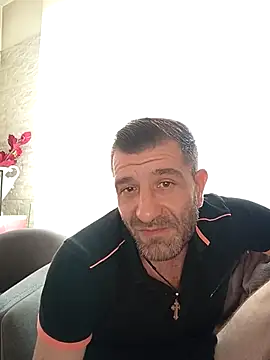 alexdaniel89 (Ask my age) - Neked 5 min