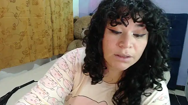 ANGELIQUE_KLANE webcam